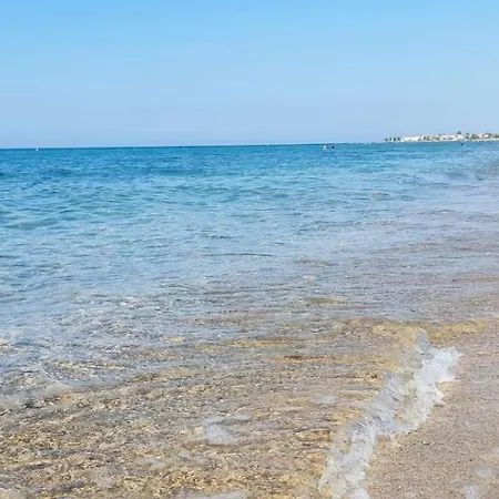 To Sea Paralia Dionisiou
